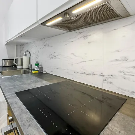 Feworld - Big Living - Center Klagenfurt * 클라겐푸르트